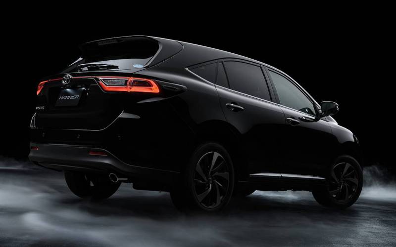 Toyota harrier 2015
